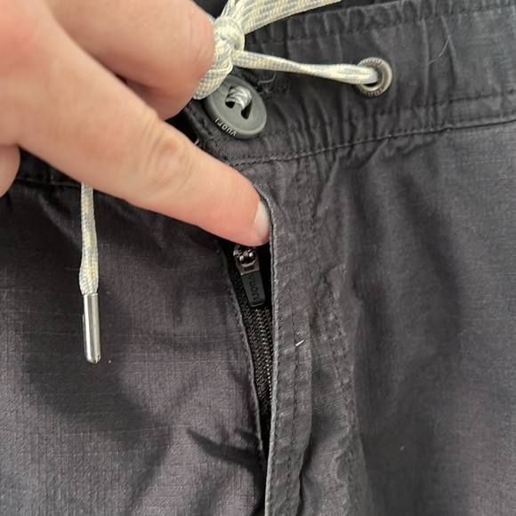 Vuori Ripstop Pant - Size L, Charcoal - Picture 6 of 12